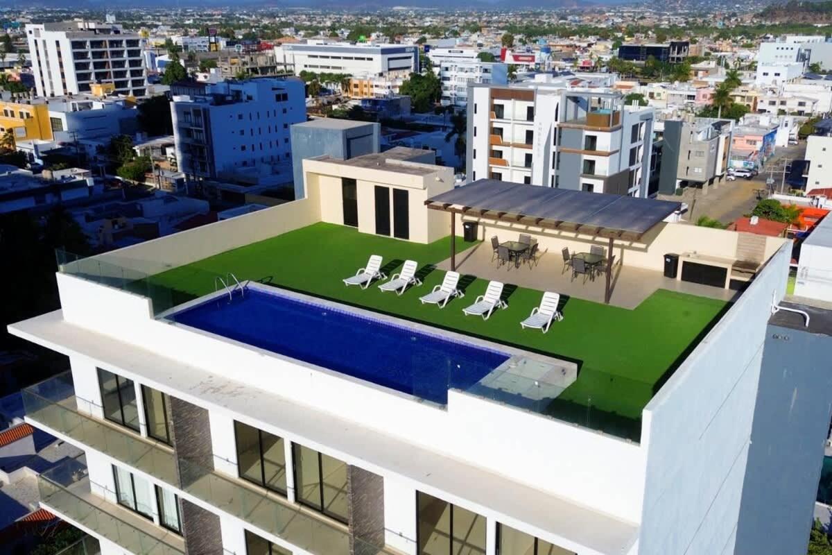 1 Block From The Malecon View - Flamingo 601 Сasa de vacaciones