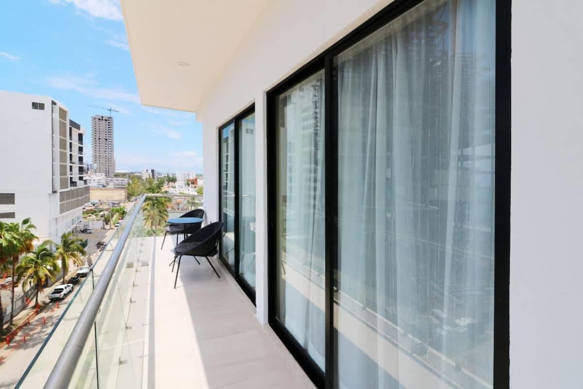 1 Block From The Malecon View - Flamingo 601 Сasa de vacaciones *